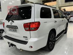 تويوتا سيكويا